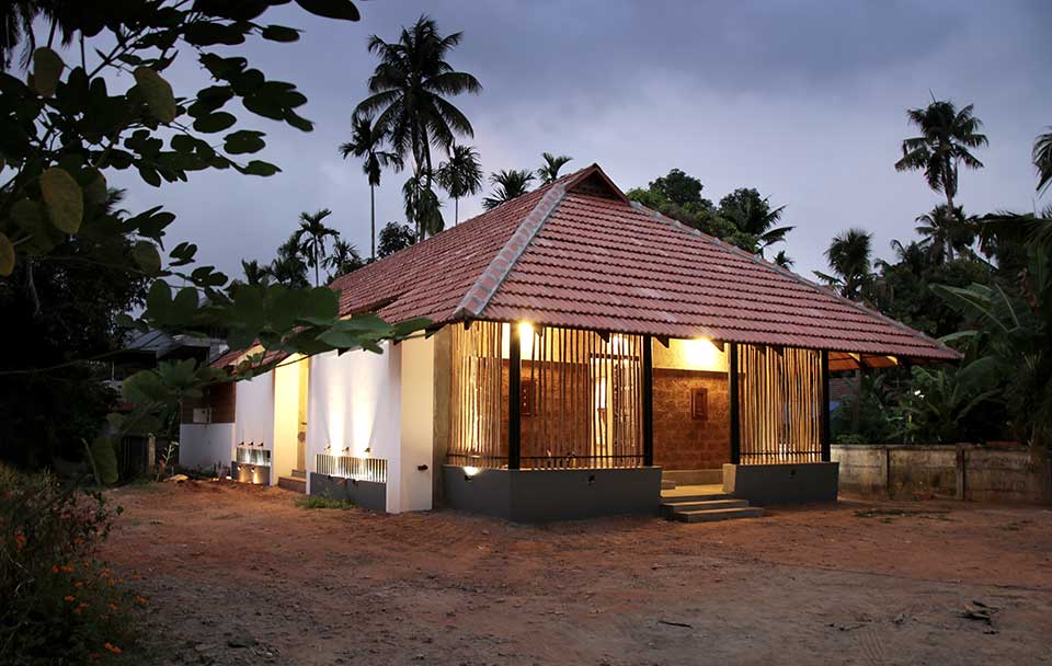 Santham Dance School, Thrissur, Kerala, by DD Architects. Photographer: Manoj Parameshwaram