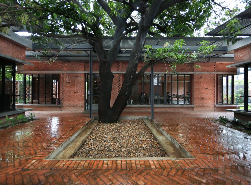 Teach for Bangladesh Office Building, Dhaka, Bangladesh, by Studio Dhaka. Photograph by Asif Salman