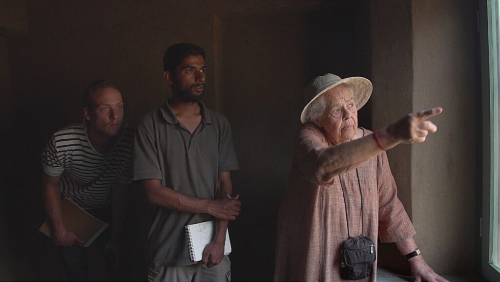 Didi Contractor with her students, in a still from a documentary based on Didi Contractor. Photo courtesy of filmfreeway.com