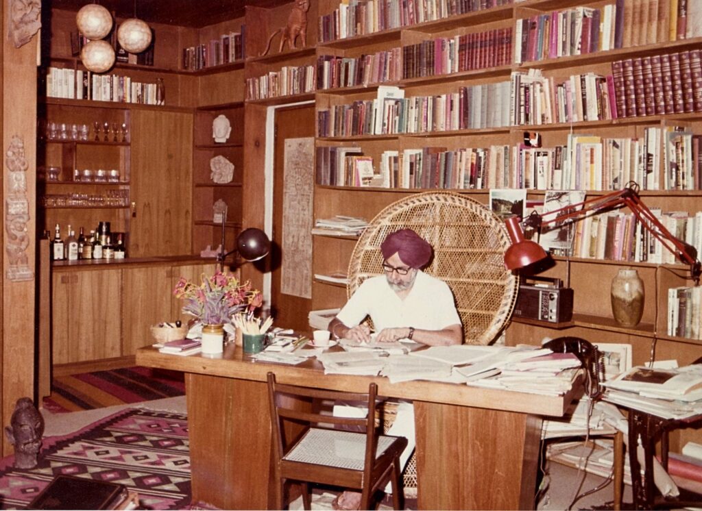 Patwant Singh in his house-library in New Delhi, c. 1970s. Photo courtesy: Amrita and Rekha Basu.