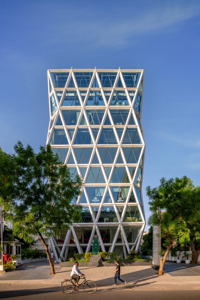 Potash-Tower. Ahmedabad, India. Designed by INI Design-Studio © Vinay Panjwani