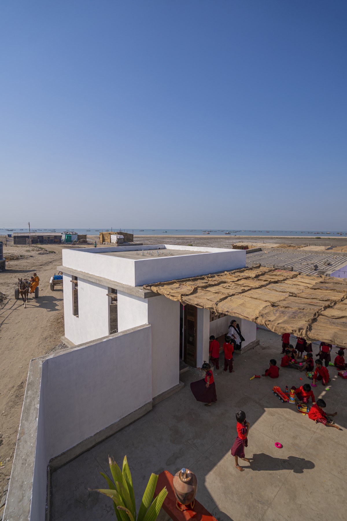 Moving School, Kutch, Gujarat, India, by Henning Larsen, Mette Lange Architects, and Hunnarshala Foundation. © Nikhil Paliwal