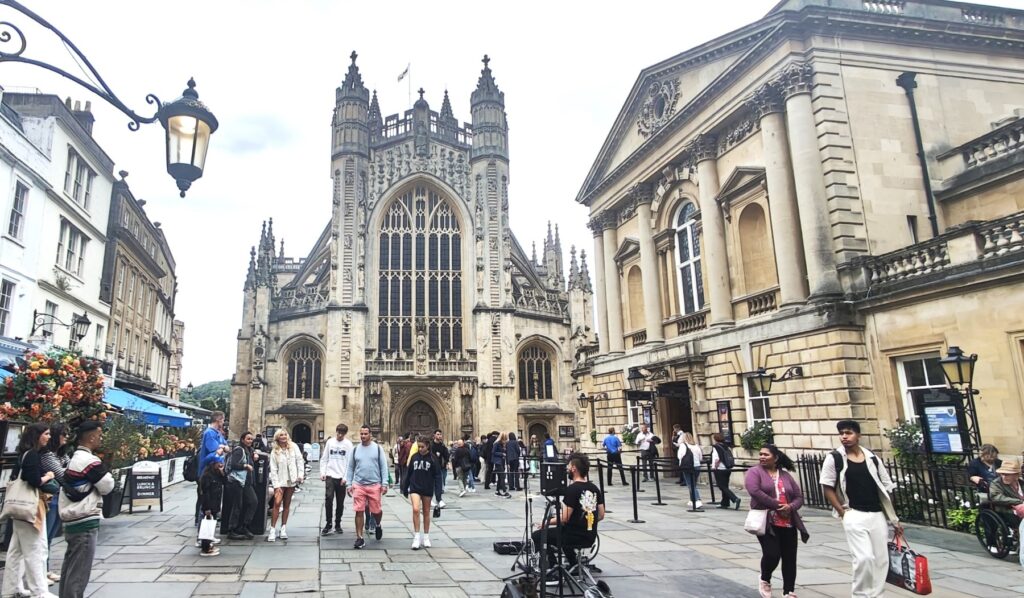 The bustling Bath Abbey Square is a major conglomeration space for tourists and the locals. © Suneet Paul 