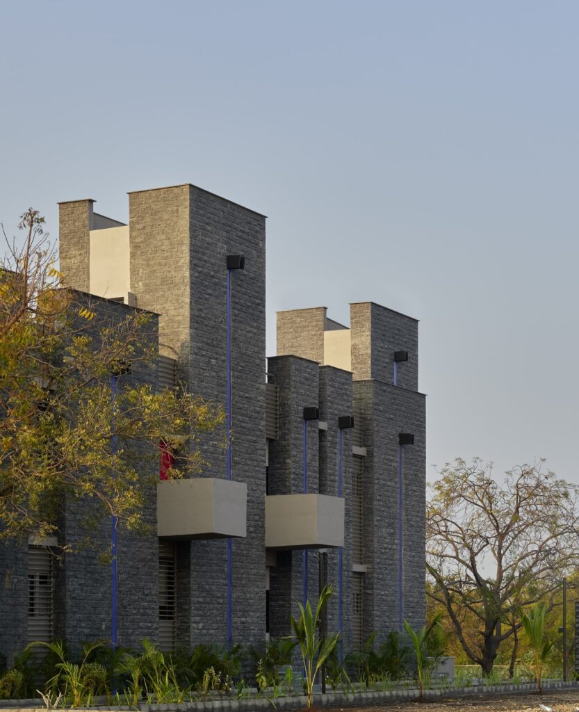 Women Empowerment Shelter, Studio PPBA. ©Hemant Patil