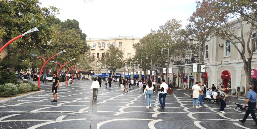 The pedestrian-friendly Downtown Nizami piazza, Baku. © Suneet Paul