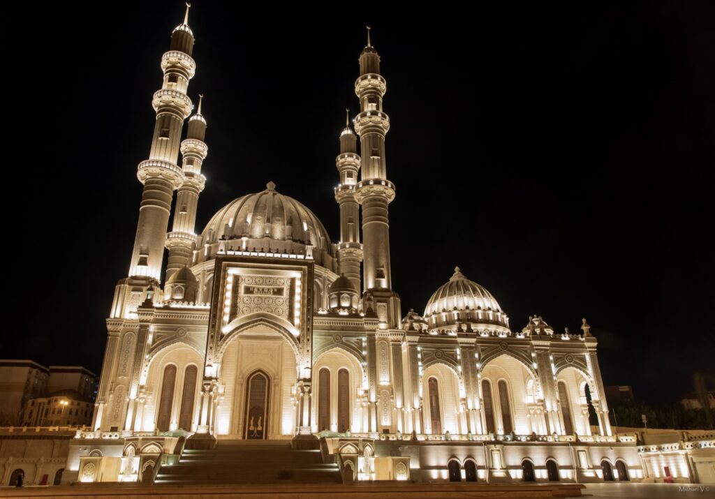 Hyder Aliyev Mosque. © Michael.vainshtein