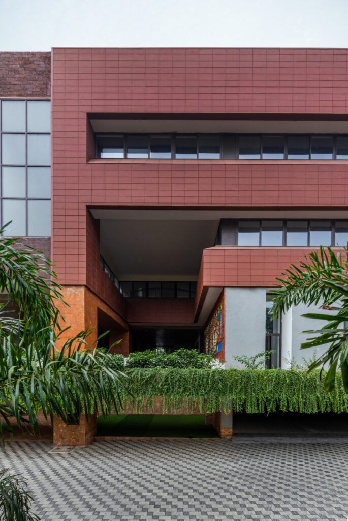 Biju Janta Dal Party Headquarter, Bhubaneshwar, by Studio Lotus. © Suryan//Dang