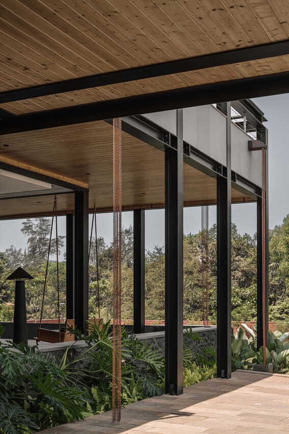 House of Material and Character, Lonavala, Maharashtra, by SHROFFLEóN 9 Shroff Leon Arora Lonavala House