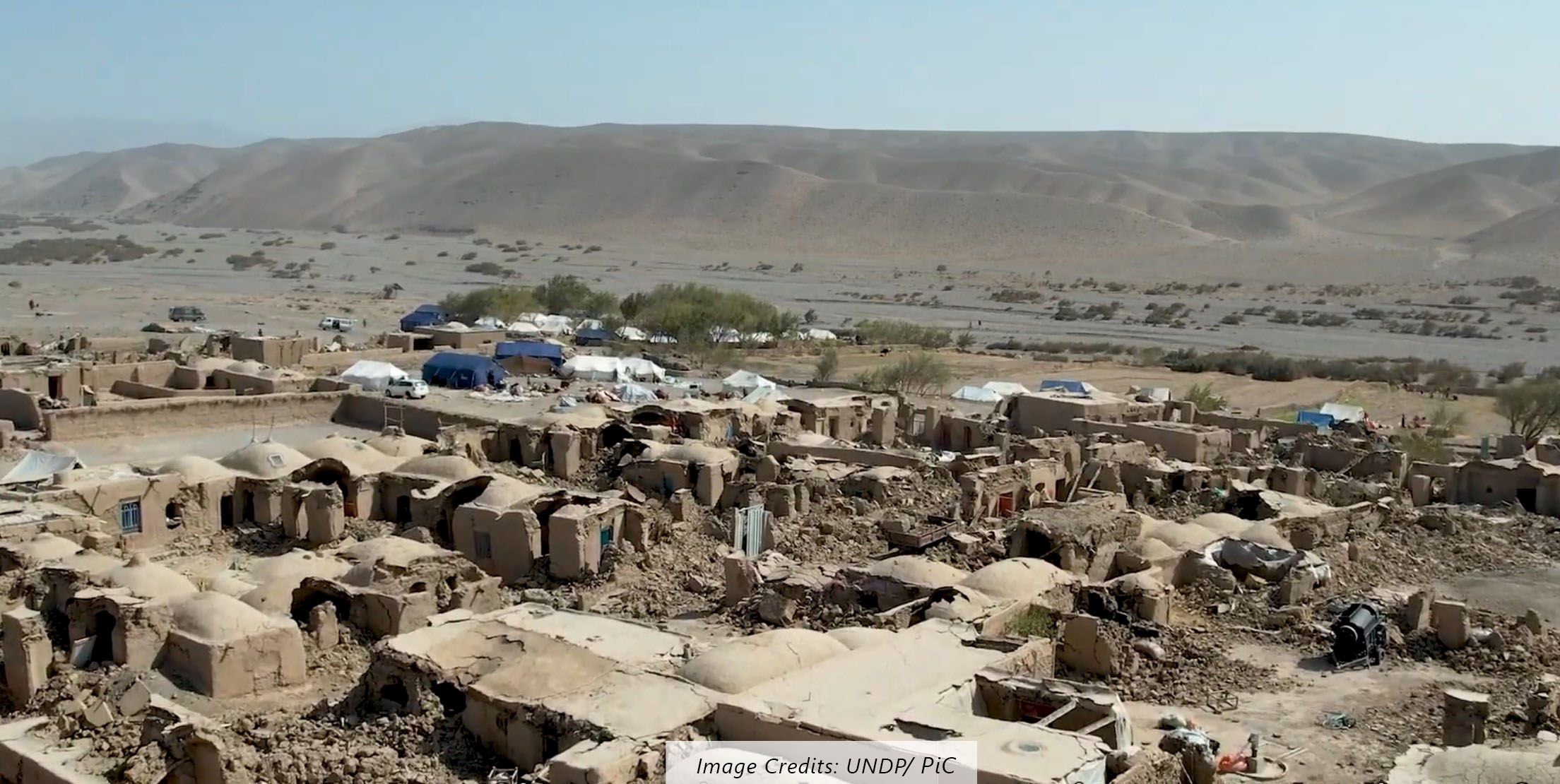 Herati village, post-2023 earthquake. © UNDP/ People in centre