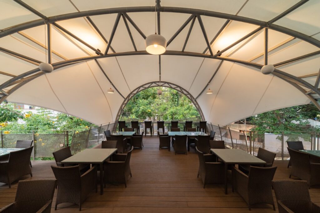 Elevated Dining Deck at RMV Club, Bengaluru, Karnataka, by Funktion Design 13 Elevated Dining, RVM Club, by Funktion Design. © Nihal Ramesh