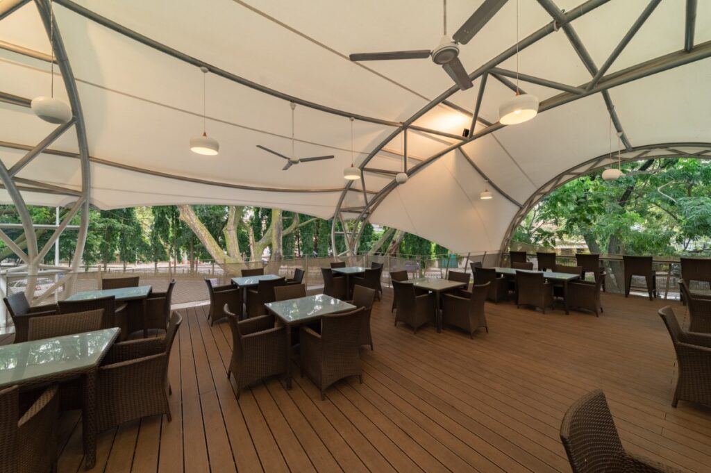 Elevated Dining Deck at RMV Club, Bengaluru, Karnataka, by Funktion Design 11 Elevated Dining, RVM Club, by Funktion Design. © Nihal Ramesh