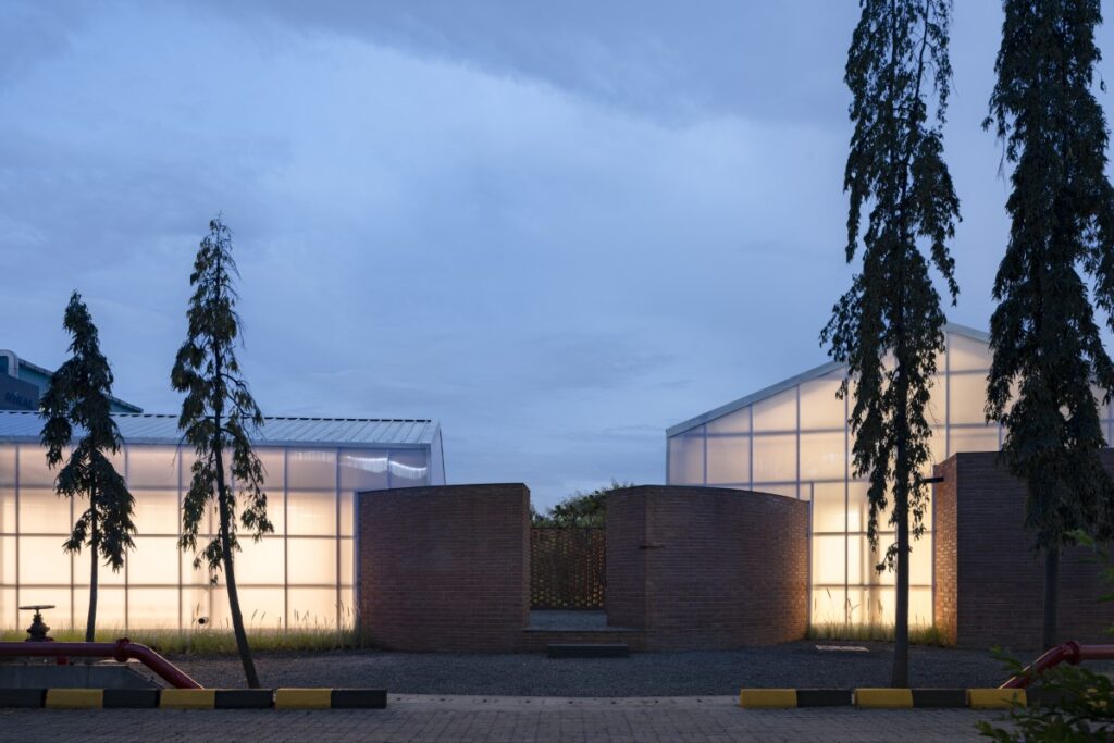 Sangam, Pune, Maharashtra, by Alkesh Gangwal & Associates 16 Sangam Canteen, Alkesh Gangwal & Associates. © Vivek Eadara