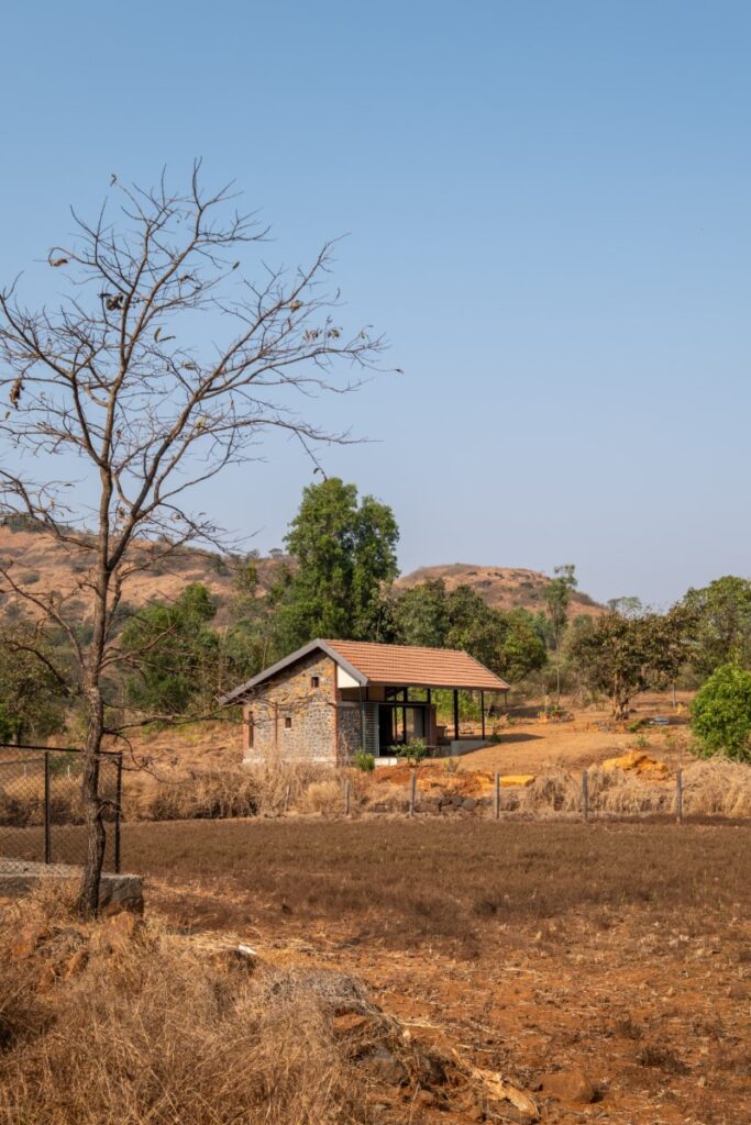 Writer's Cottage, Velhe, Maharashtra, by Fractal Chaos 32 Writer's Cottage, by Fractal Chaos