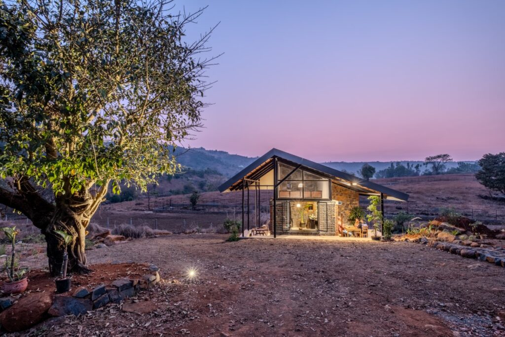 Writer's Cottage, Velhe, Maharashtra, by Fractal Chaos 20 Writer's Cottage, by Fractal Chaos