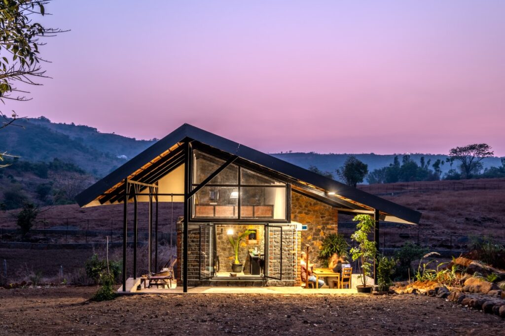 Writer's Cottage, Velhe, Maharashtra, by Fractal Chaos 19 Writer's Cottage, by Fractal Chaos