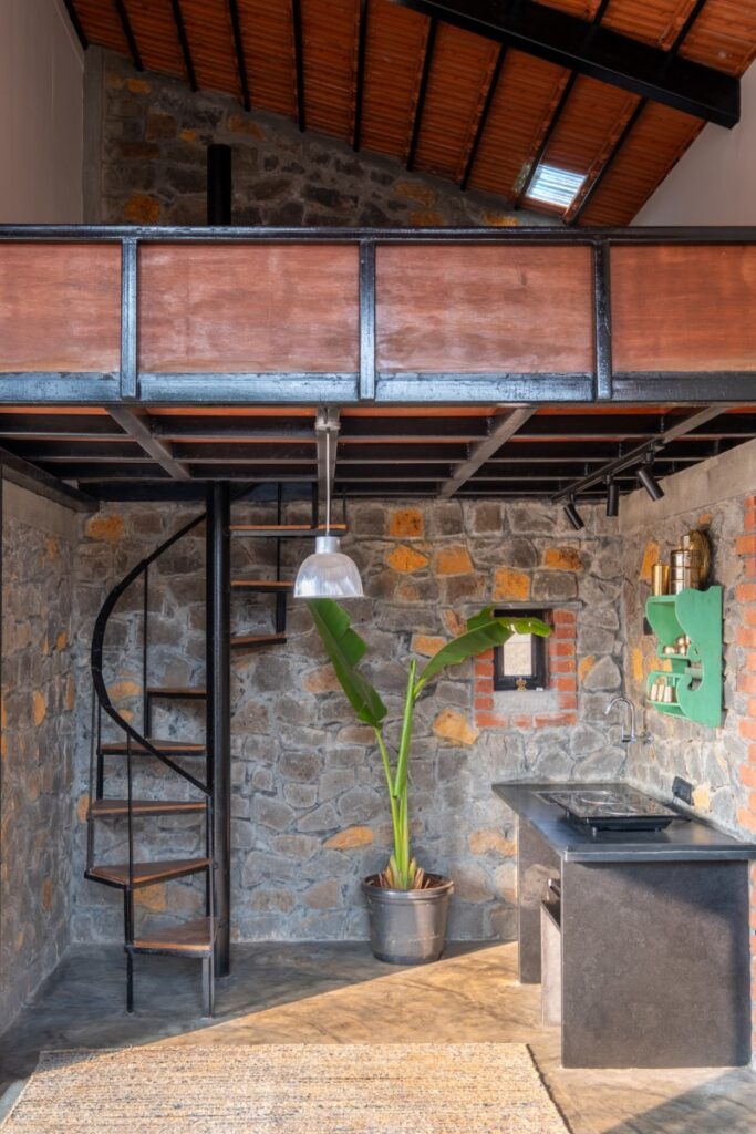 Writer's Cottage, Velhe, Maharashtra, by Fractal Chaos 40 Writer's Cottage, by Fractal Chaos