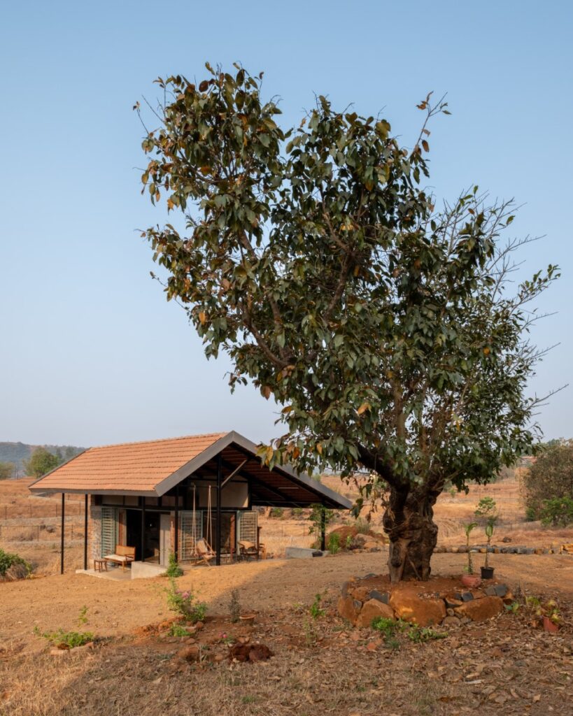Writer's Cottage, Velhe, Maharashtra, by Fractal Chaos 38 Writer's Cottage, by Fractal Chaos
