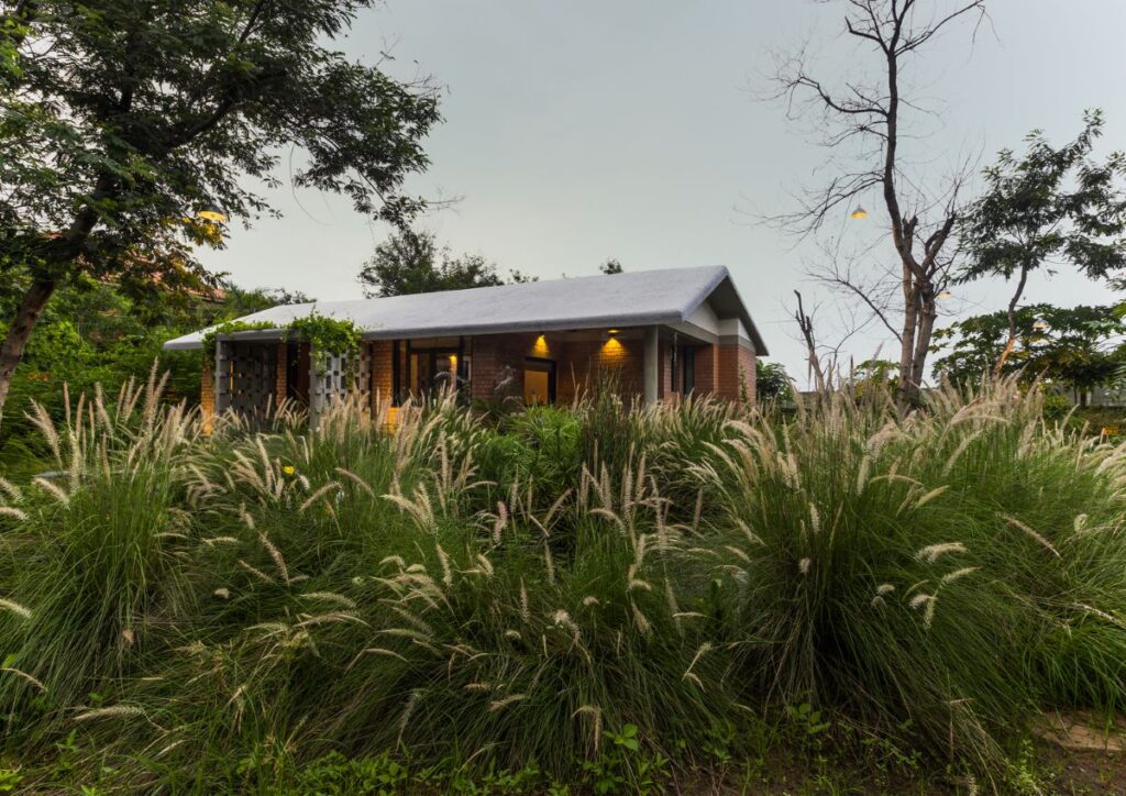 Court Fort, Nandoli, Gujarat, by Compartment S4 17 Court Fort, Nandoli, Gujarat, by Compartment S4. © Dhrupad Shukla