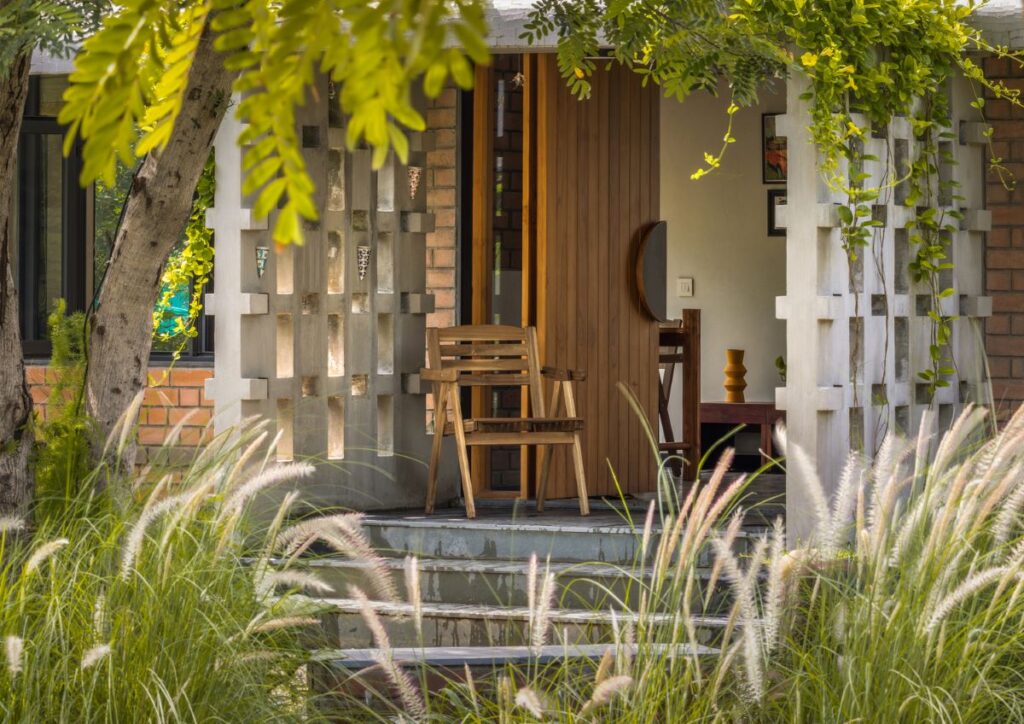 Court Fort, Nandoli, Gujarat, by Compartment S4 6 Court Fort, Nandoli, Gujarat, by Compartment S4. © Dhrupad Shukla