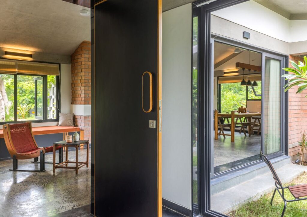 Court Fort, Nandoli, Gujarat, by Compartment S4 5 Court Fort, Nandoli, Gujarat, by Compartment S4. © Dhrupad Shukla